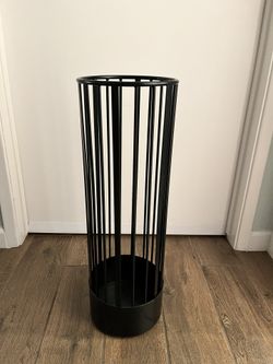 Metal Umbrella Holder