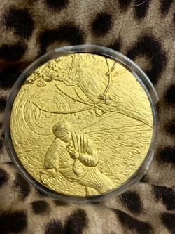 The famous Van Gogh medallion