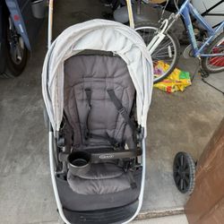 Graco Ready2grow Double Stroller! 
