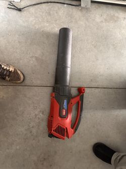 Leaf Blower