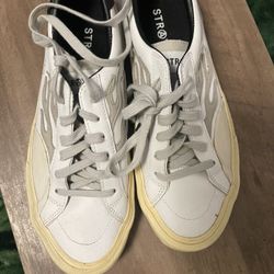 Straye Size 12