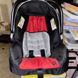 Baby Stroller And Car seat 