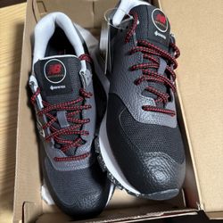 New Balance 574 Rugged Goretex Mens Size 7 Running Shoe Black Athletic Sneaker