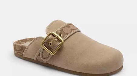 Coach Clog