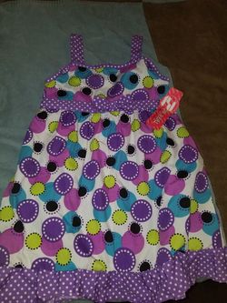 Girls dress