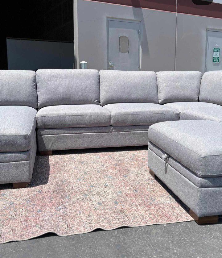 Thomasville Langdon Sectional Couch With Storage Ottoman FREE DELIVERY 
