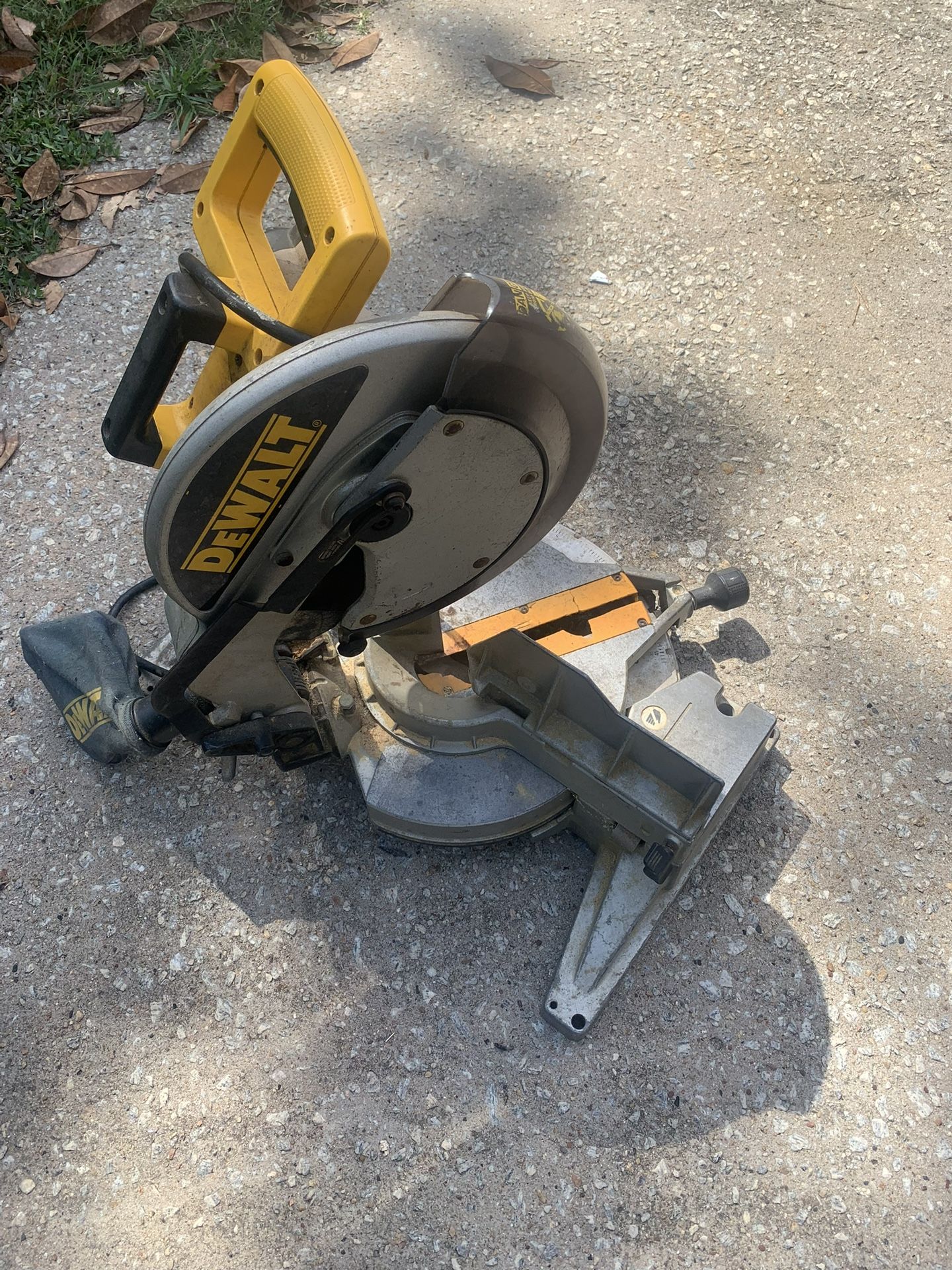 Dewalt Table Saw