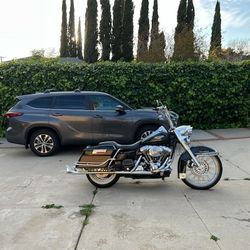 2005 Harley Davidson Road King Classic