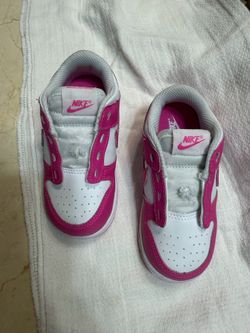 Little Girls Nike Sneakers