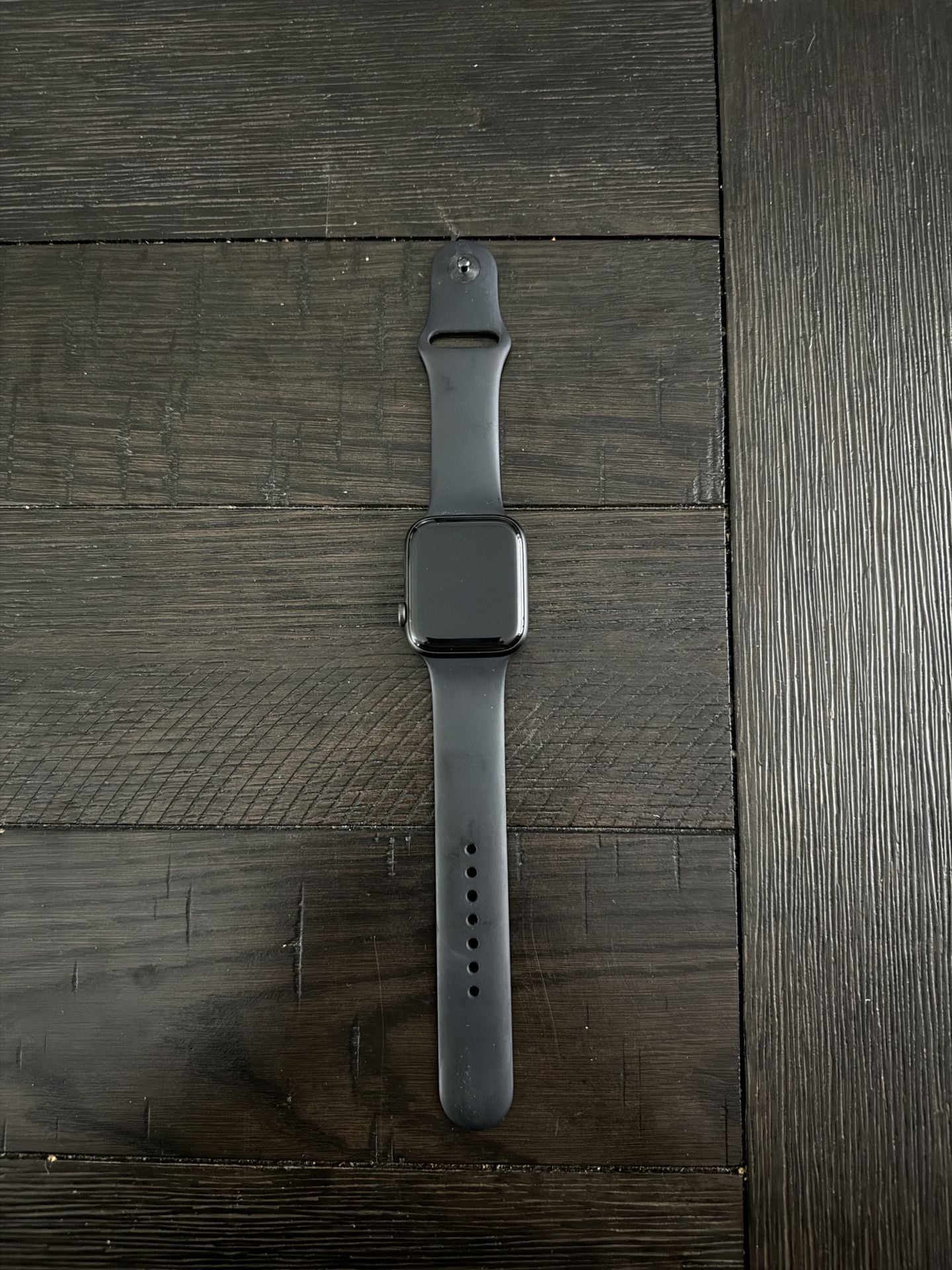 Apple Watch SE , 44MM, Black, WiFi only 