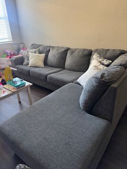 🛋️ Custom-Made Gray L-Shaped Sectional Sofa | 118” | $450 OBO 🔥 MOVING SALE!