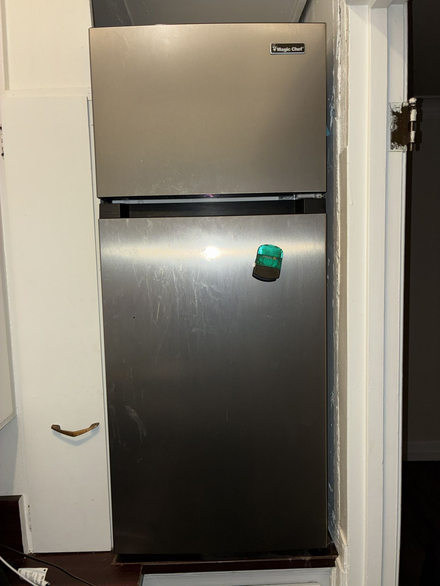 Magic Chef Refrigerator