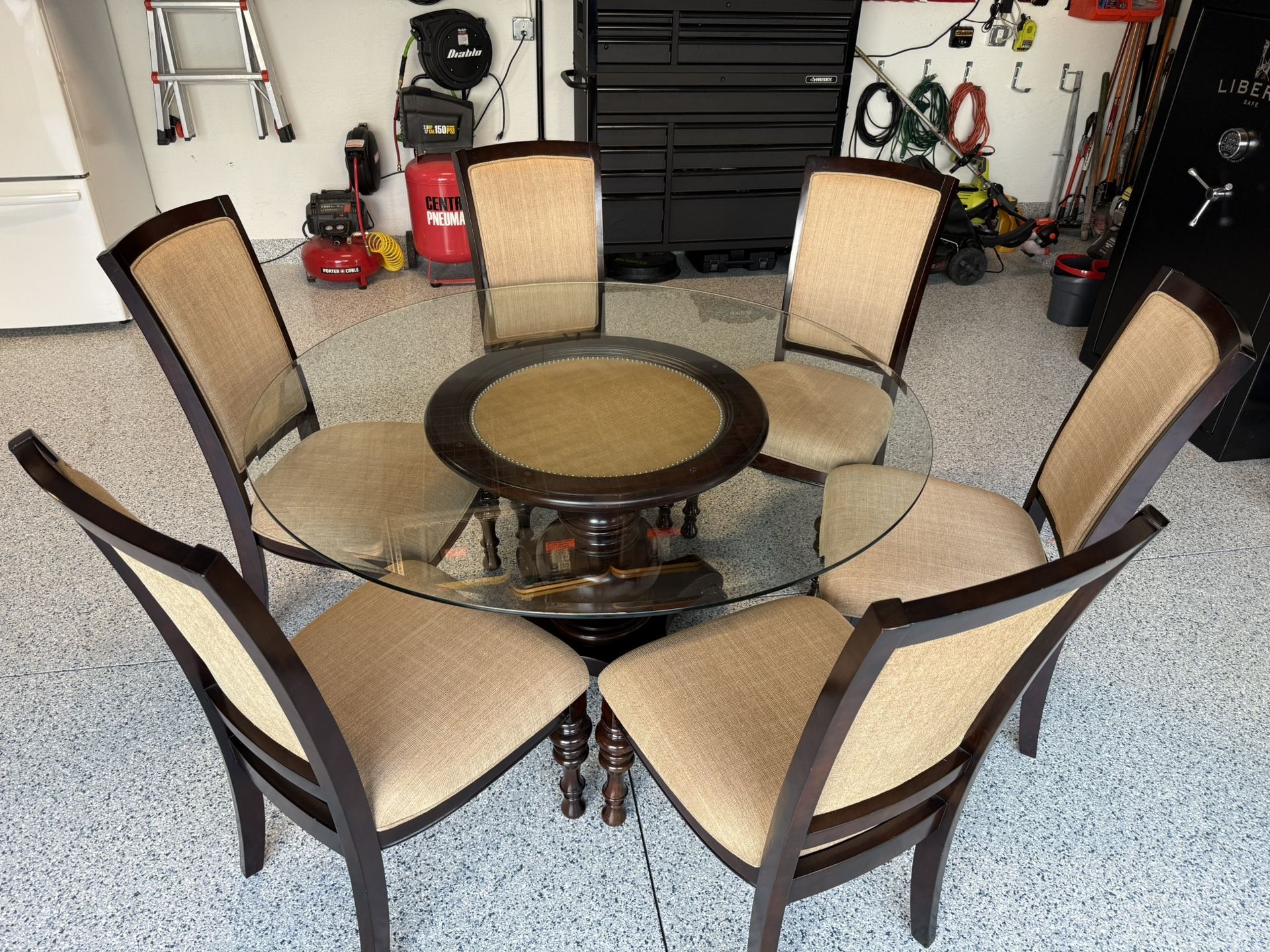 Dinner Table With 6 Chairs