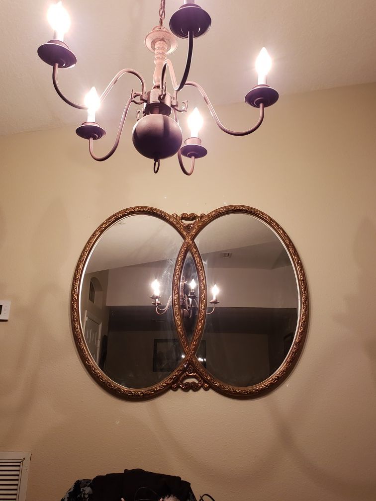 Wall mirror