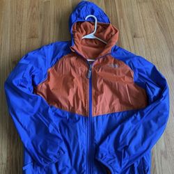 The North Face Boy’s Reversible Jacket XL