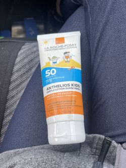 La Roche Posey Kids Gentle Lotion Sunscreen 