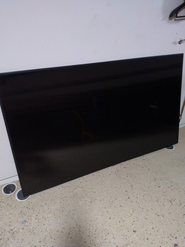 95 In Samsung Flat Screen TV