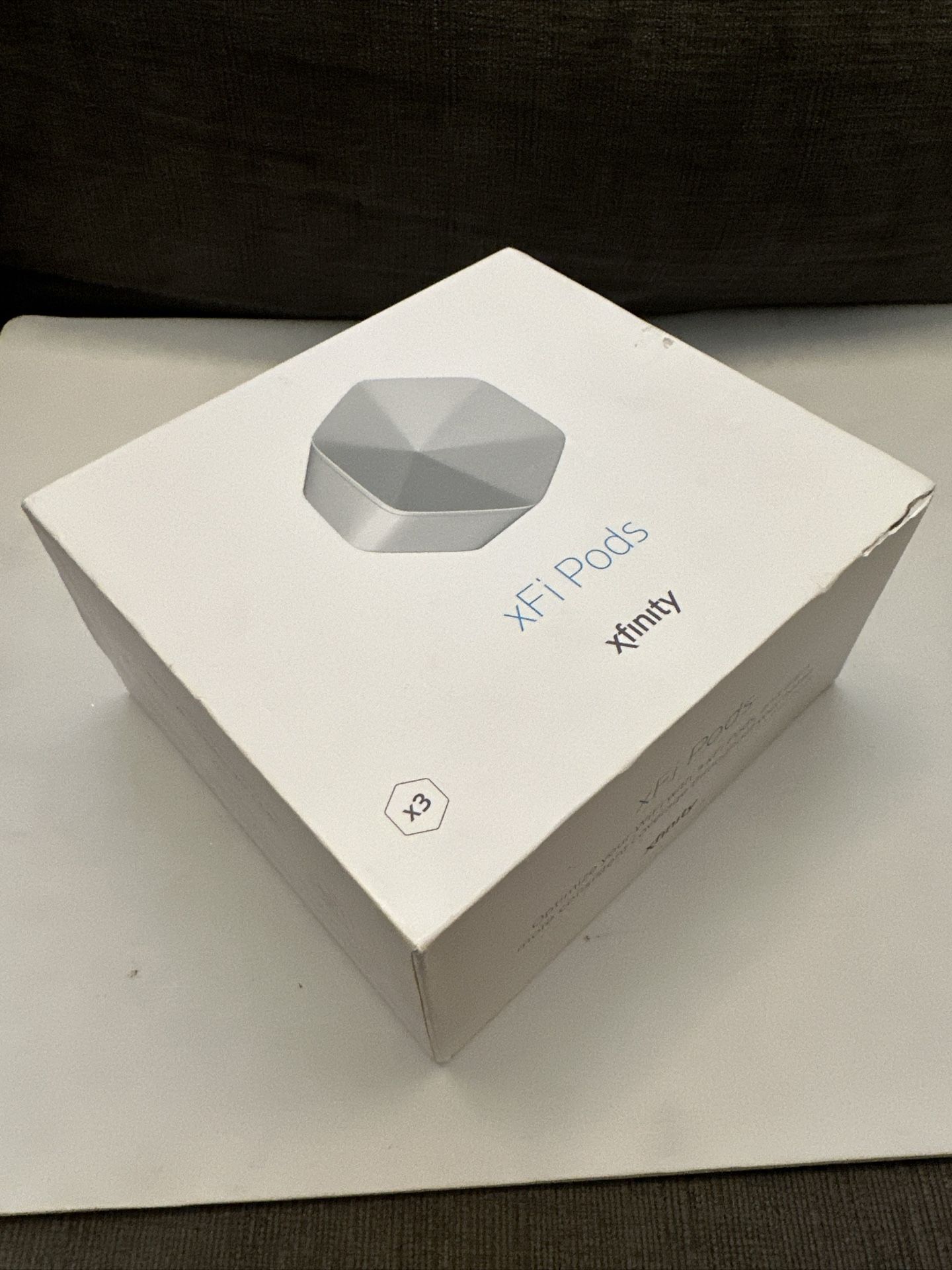 Xfinity XFI Pods Wifi Network Range Extender - White, Pack of 3
