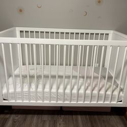 Convertible Crib 