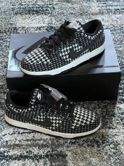 Nike Dunk Low x Harris Tweed White Black.                     Size 9 Men