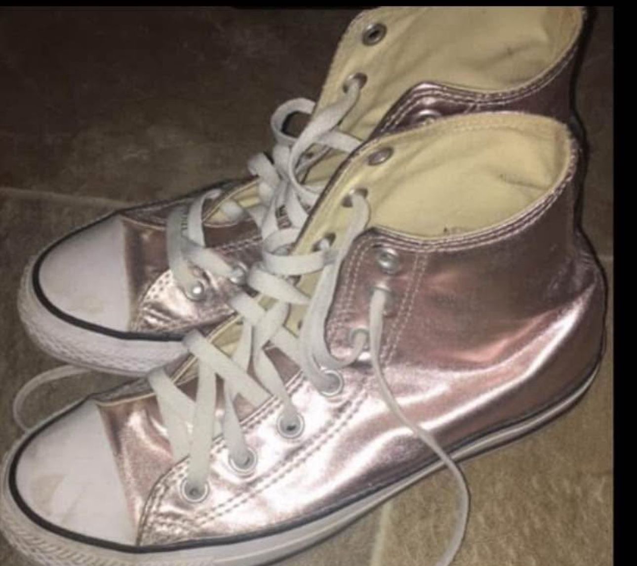 New Converse Shoes Size 7 Women