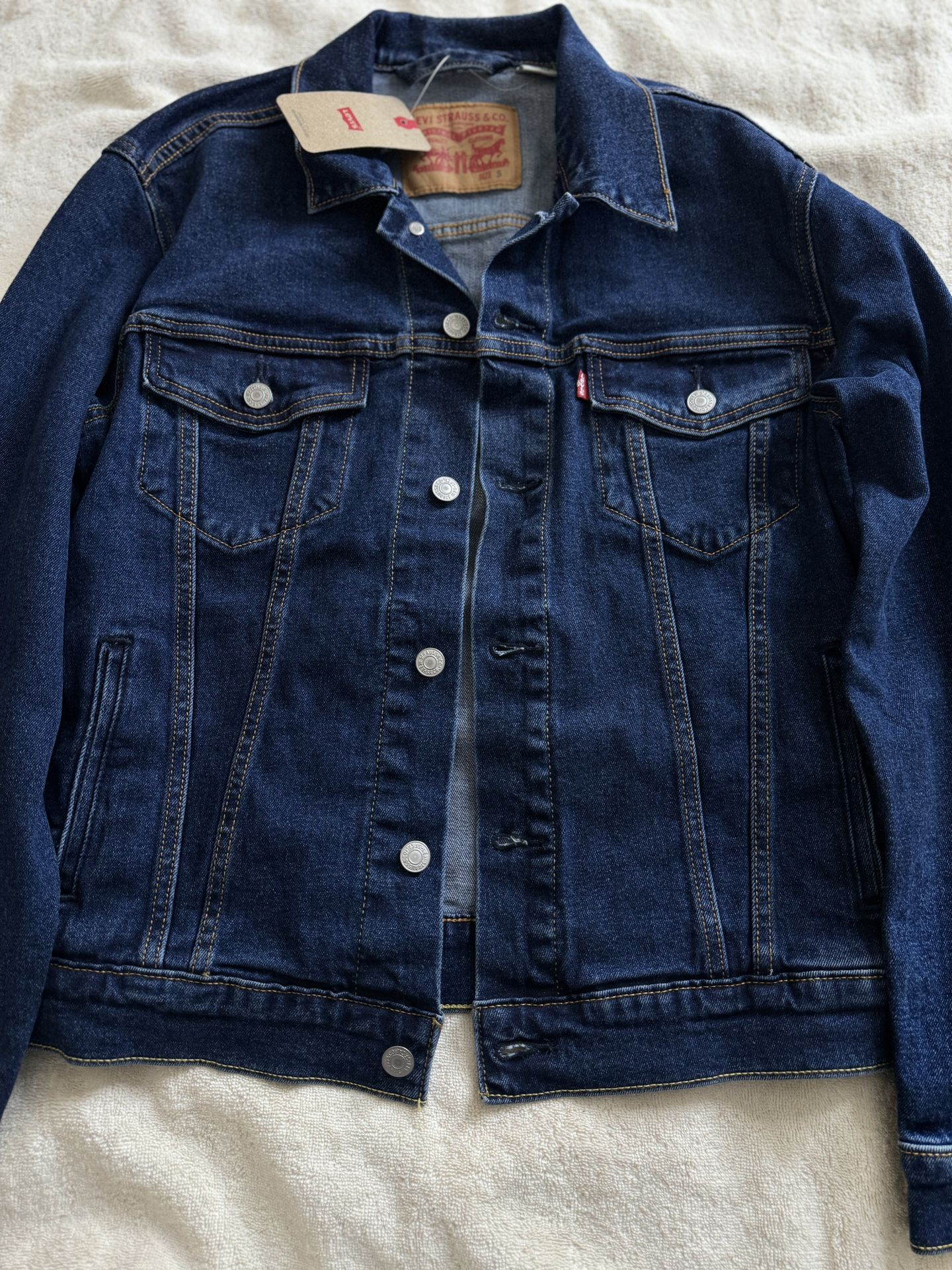 Levis