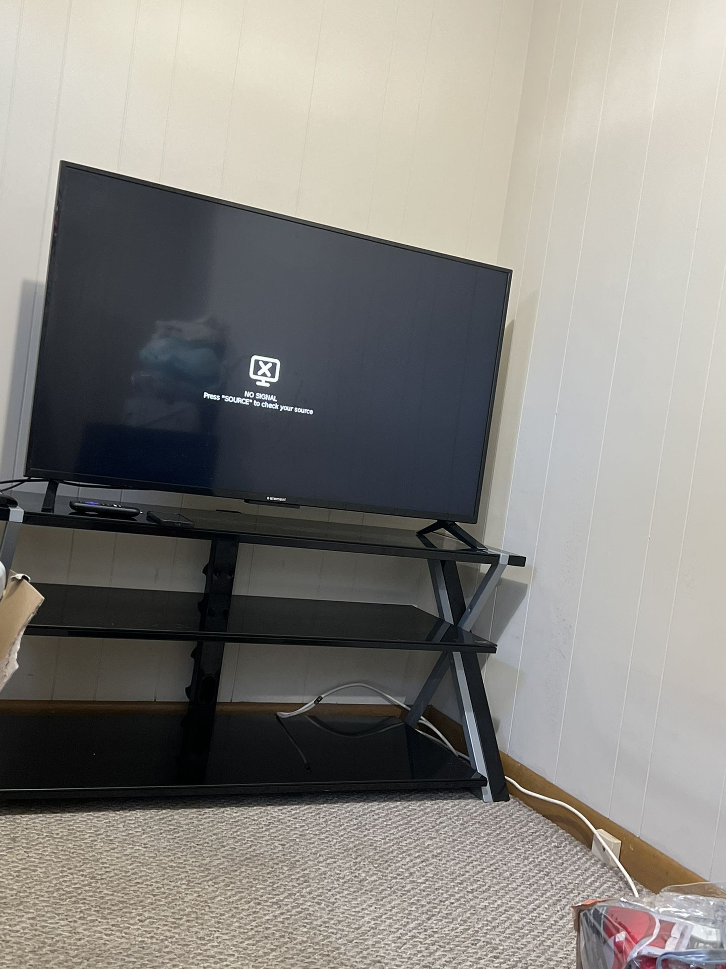 50’ Roku Tv