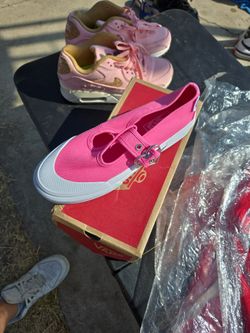 Vans Size 6 Woman
