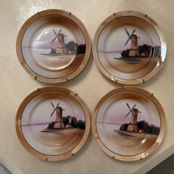 Vintage Set of 4 Noritake Chikaramachi lusterware hand painted windmill plates