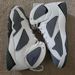Air Jordan Retro 7 " flint grey" Size 7 Youth/8.5wmns