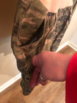 Motherhood/camo shorts/ green/small