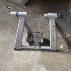 Cascade Fluid Pro Bike Trainer