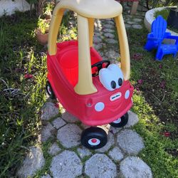 Kids Little Tikes Cozy Coupe 