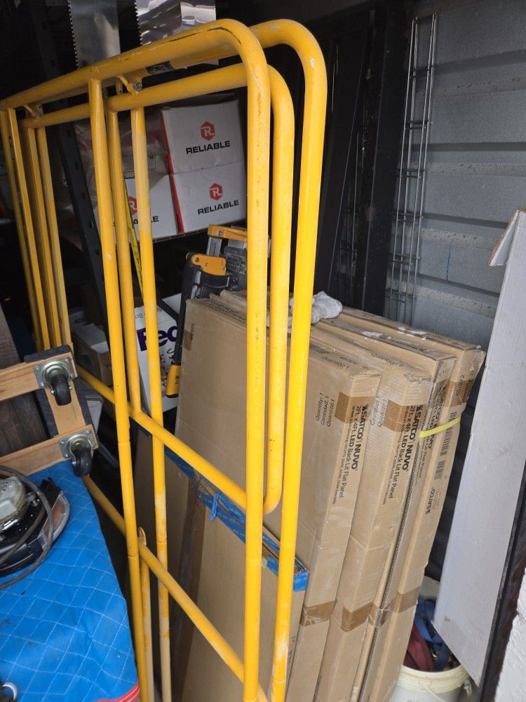 Metal Tech scaffold safety bars