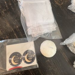 Were over the Moon Round Shape Scented Candle - party favor