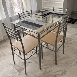 5 Pc Glass Dining Table Set. 