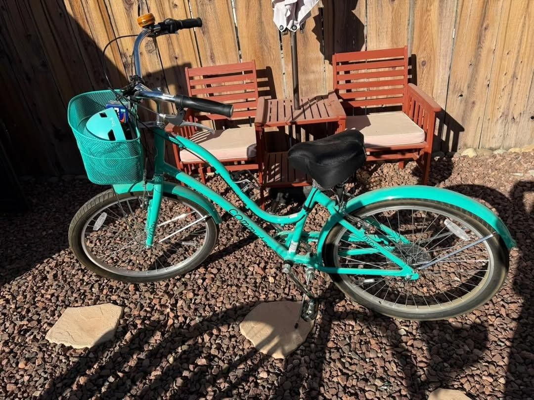 Hyper Bicycle 26" Commute Bike W/Basket 