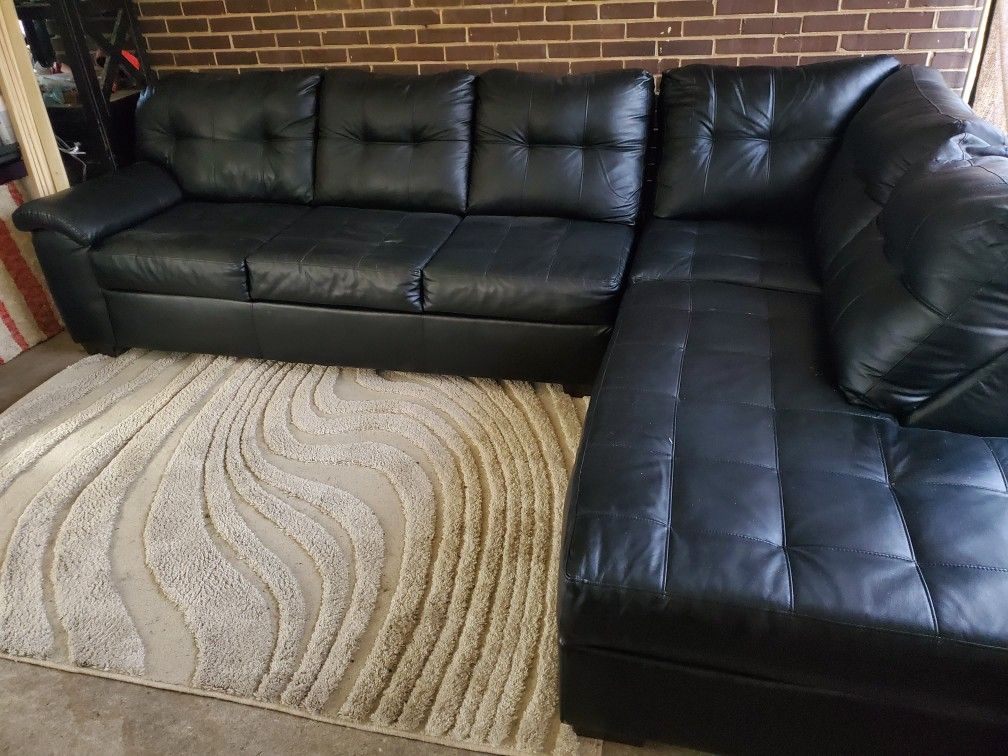 Sectional Sofa 