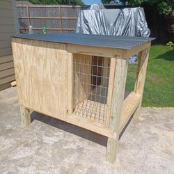 Custom built doghouse/cage