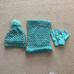 3piece Hat, Scarf And Mittens Set