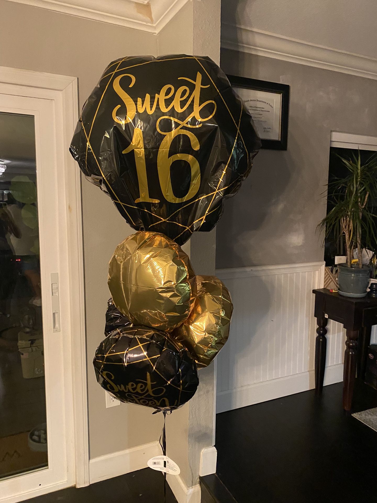 FREE Sweet 16 balloons  