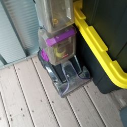 Bissell Carpet Cleaner