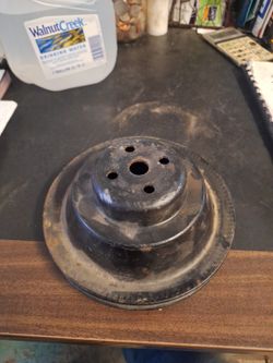 C2 Corvette 327 Factory Deep Groove Water Pump Pulley. See Pics.35th Ave And McDowell Phx