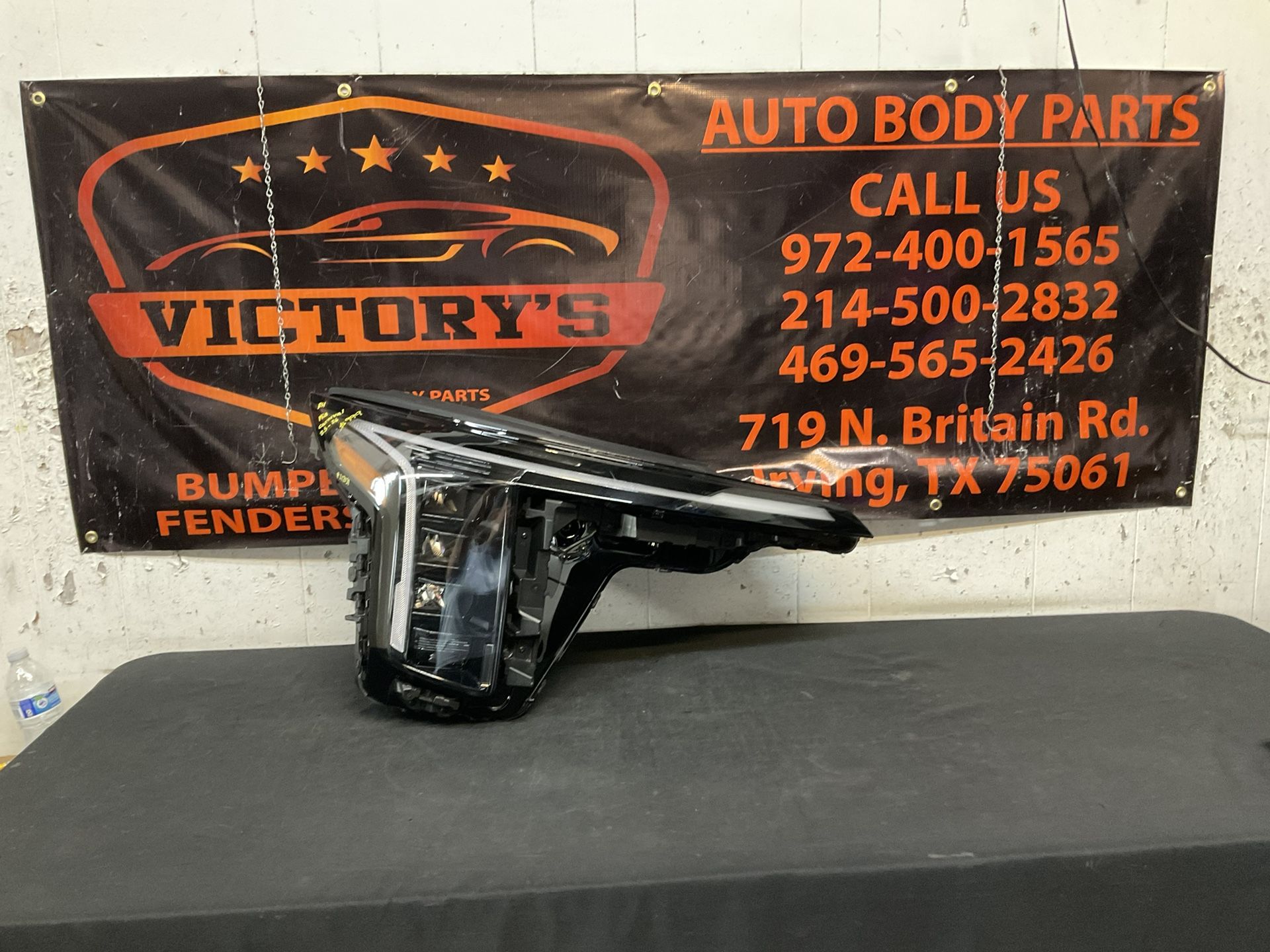 KIA CARNIVAL 2025-2026 RH HEADLIGHT OEM