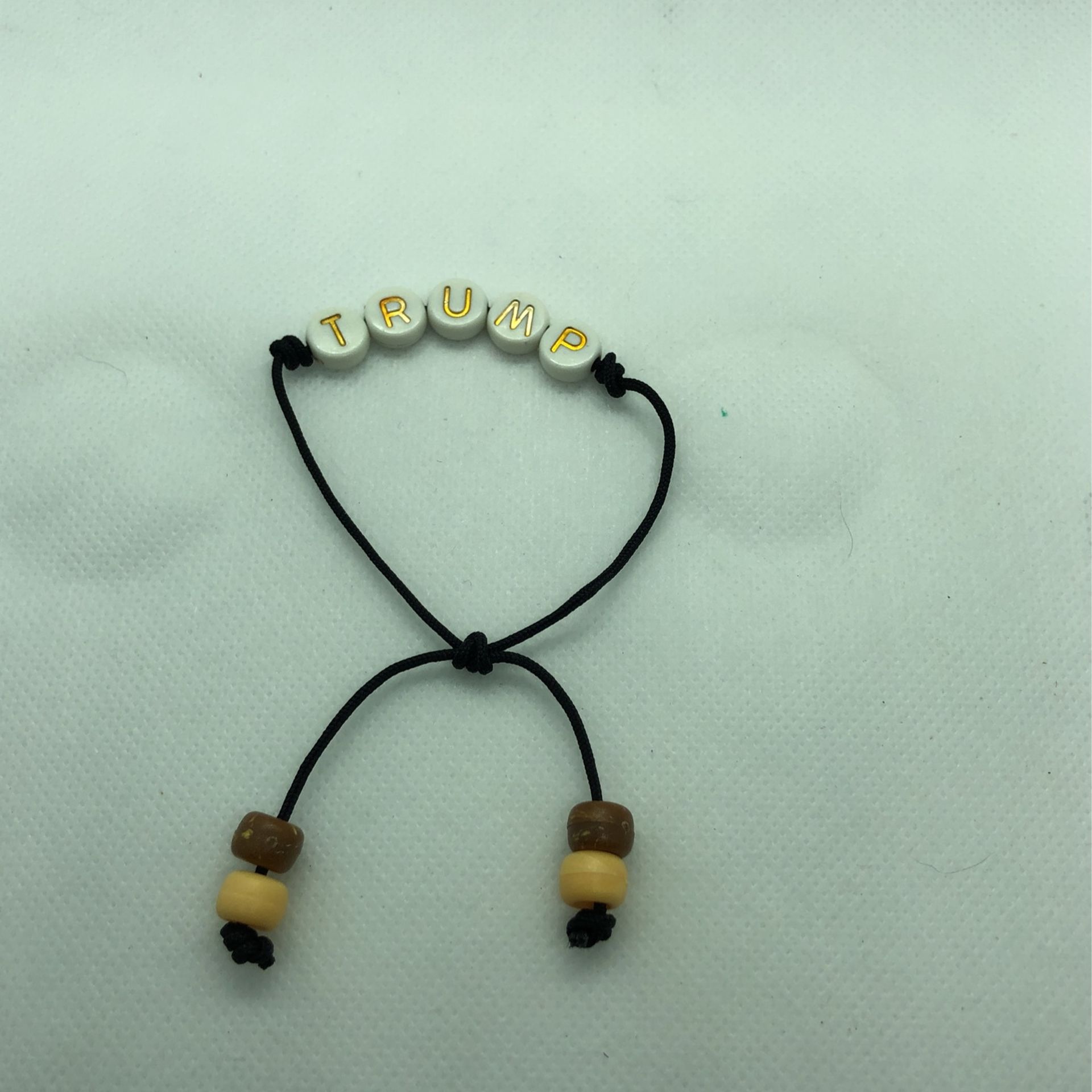 Trumps slip knot bracelet