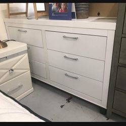 Brand New💥 White Dresser 👍 Final Sale 📣