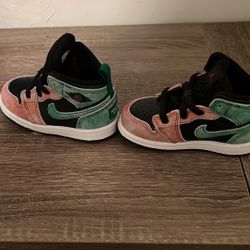 Jordan 1 High Sneakers