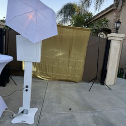 PHOTOBOOTH photobooth