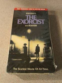 the exorcist (1973) vhs in mint condition-used once