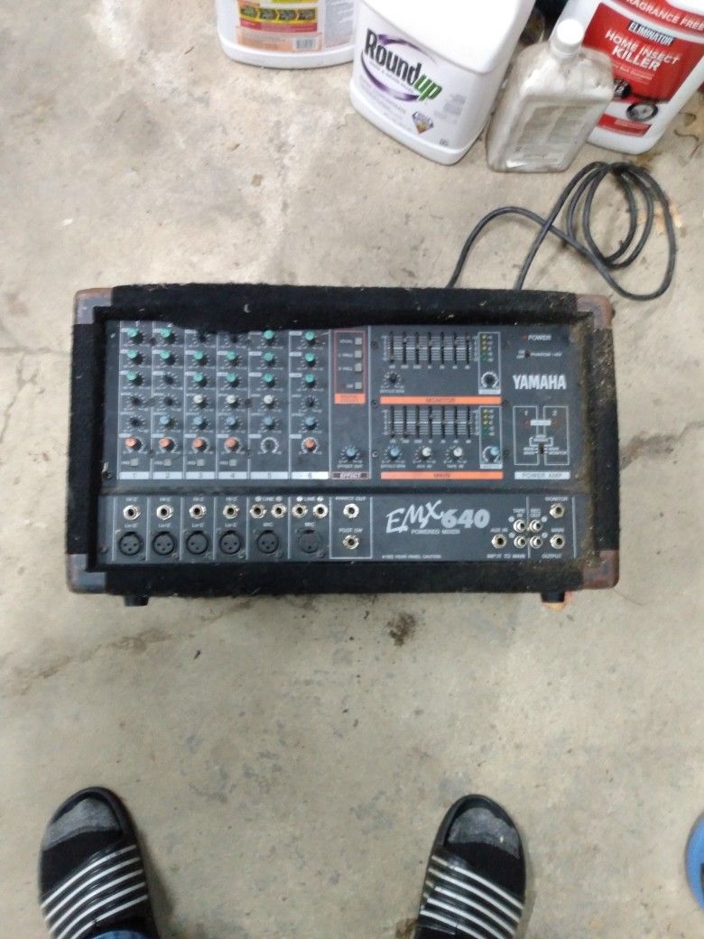 Yamaha Power Mixer